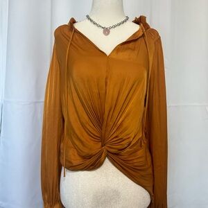 Azoe Yellow twist-front blouse 🍒